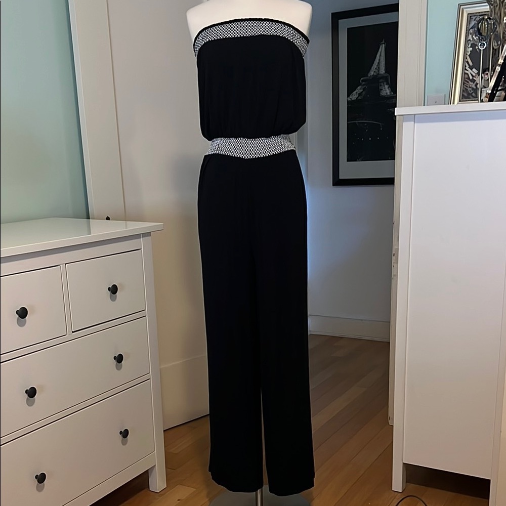 Evereve Braeve Strapless Jumpsuit Black size Small